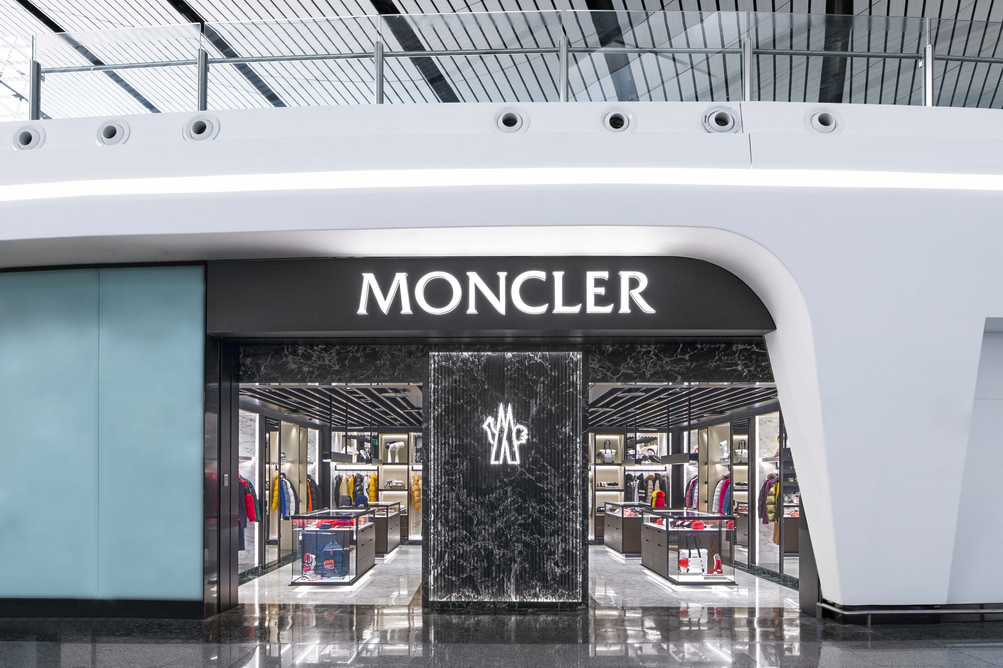 moncler bloor