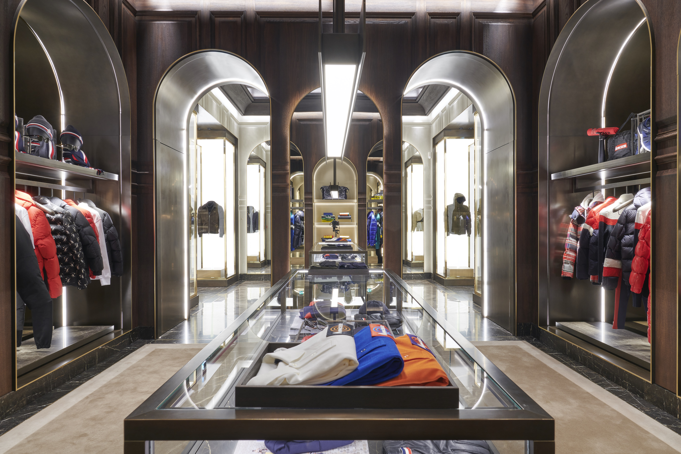 moncler boutique