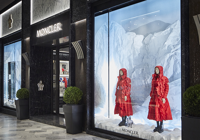 moncler bloor